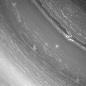 Turbulences dans l'atmosphère de Saturne © NASA/JPL/Caltech/Space-Science-Institute